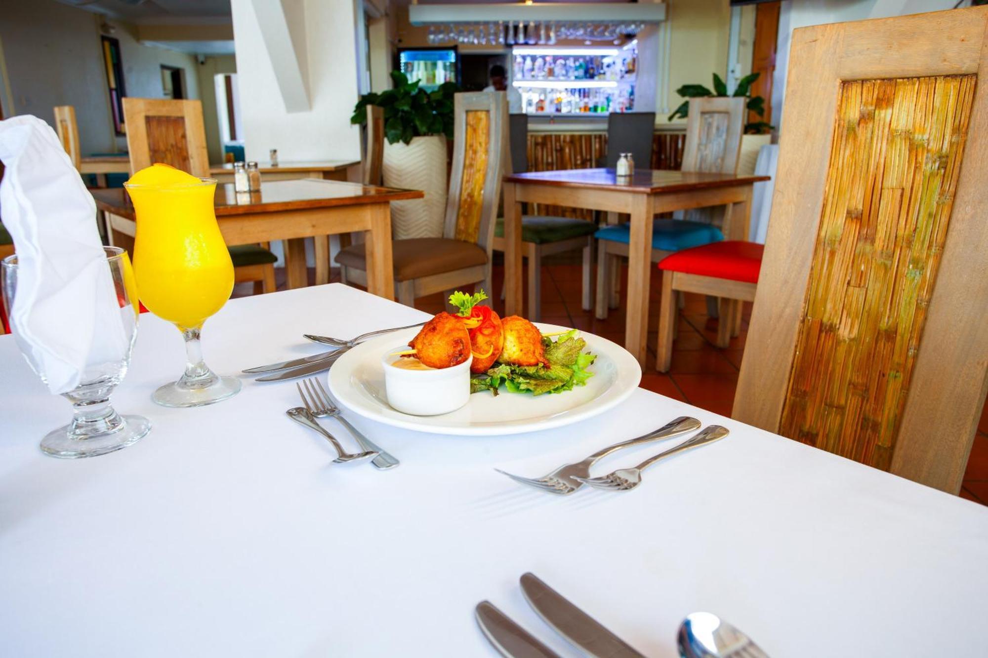 Blue Horizon Hotel Rockley Ngoại thất bức ảnh