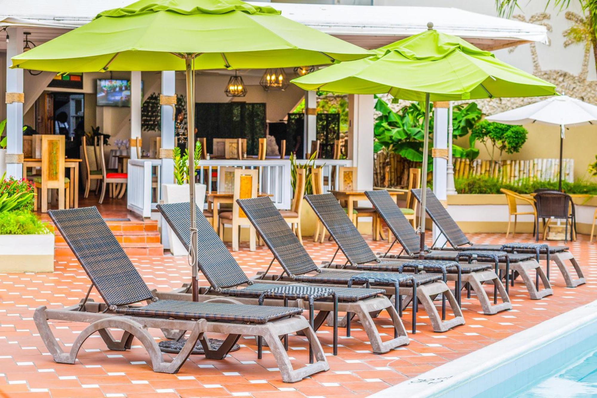 Blue Horizon Hotel Rockley Ngoại thất bức ảnh
